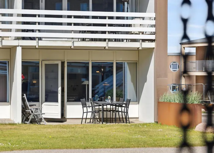 1122 Semesterbostad *
